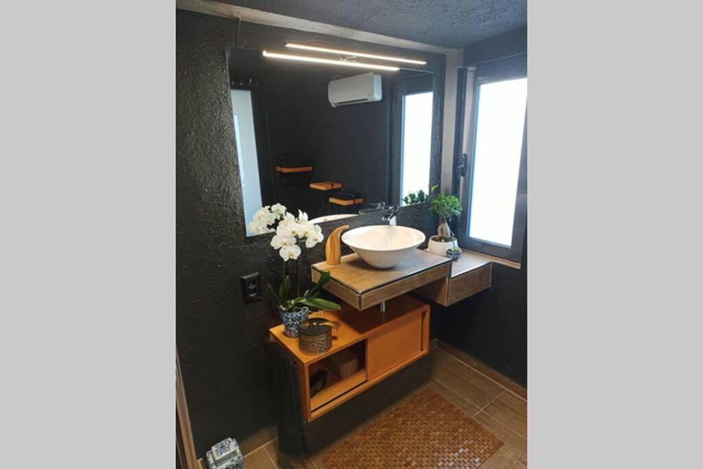 Accessible Luxury Villa Artemida  Ngoại thất bức ảnh
